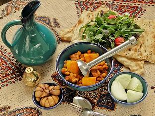 روابط عمومی شهرداری و شورای اسلامی شهر وزوان :برگزاری جشنواره غذاهای سنتی